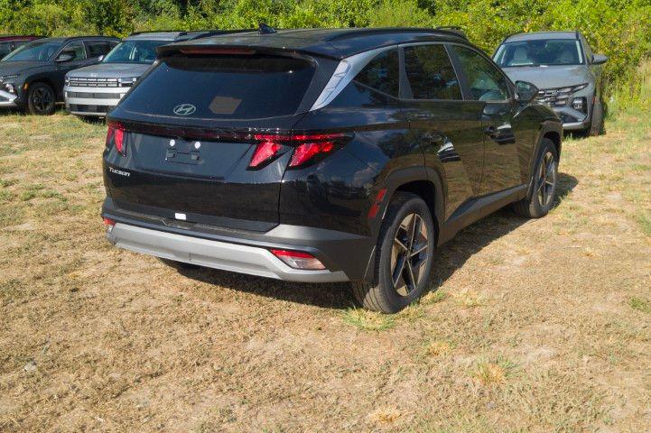 New 2026 Black Hyundai SEL FWD image 5