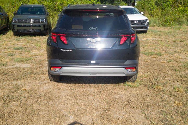 New 2026 Black Hyundai SEL FWD image 6