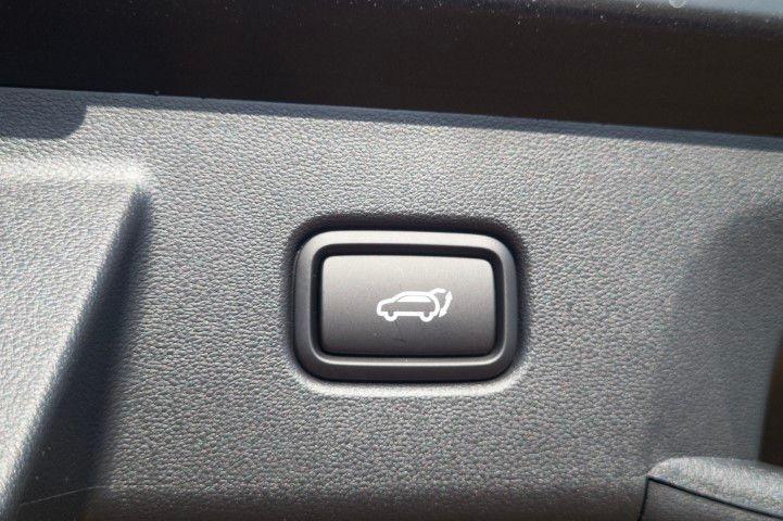 New 2026 Black Hyundai SEL FWD image 8