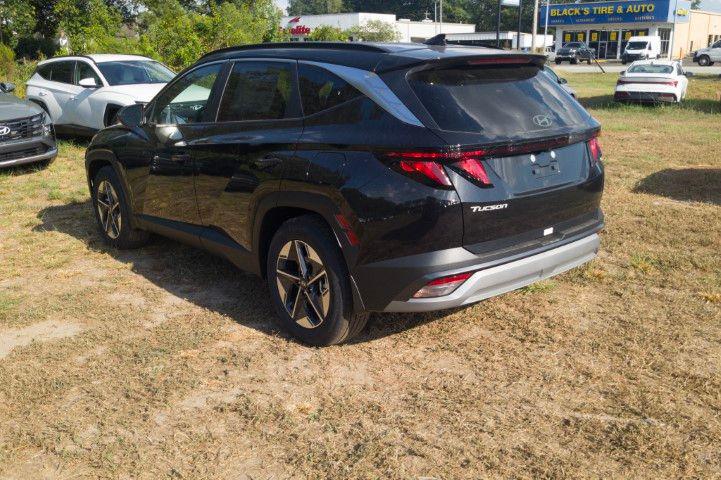 New 2026 Black Hyundai SEL FWD image 9