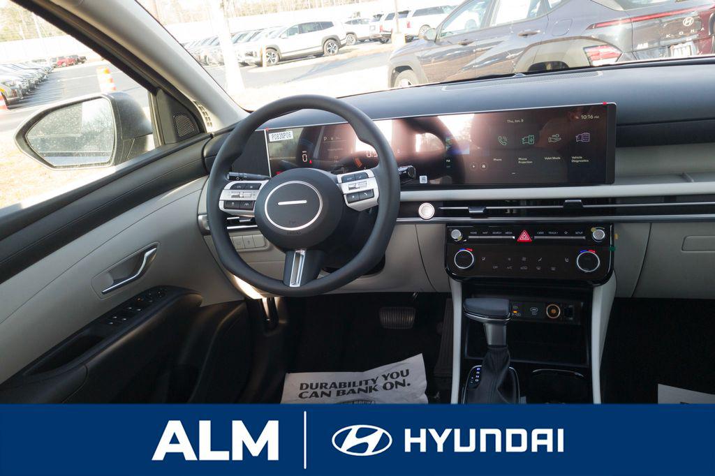 New 2026 Silver Hyundai SEL FWD image 20