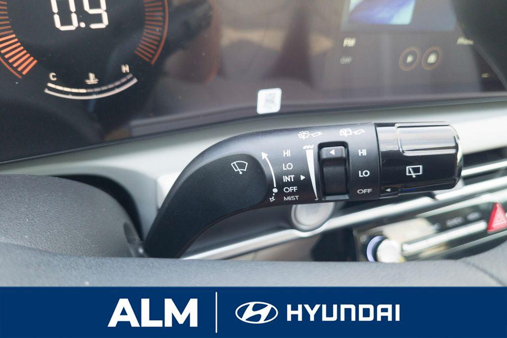 New 2026 Silver Hyundai SEL FWD image 31