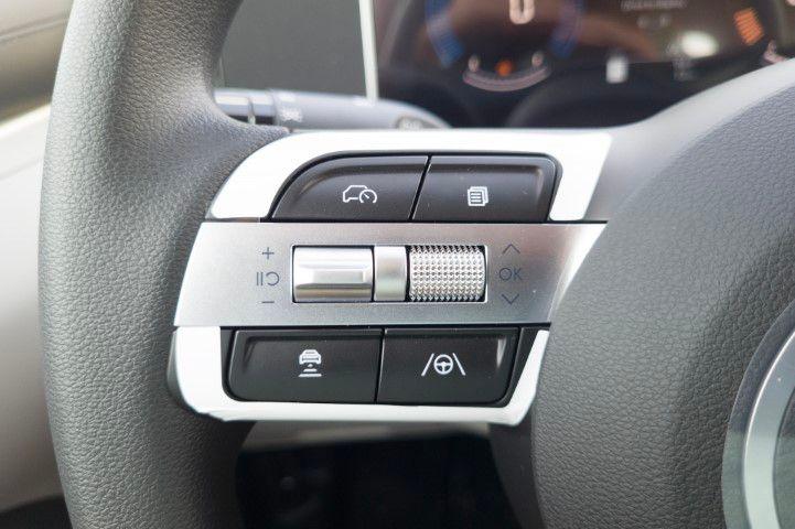 New 2026 Gray Hyundai SEL FWD image 26