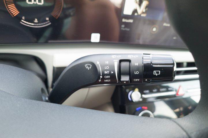 New 2026 Gray Hyundai SEL FWD image 27