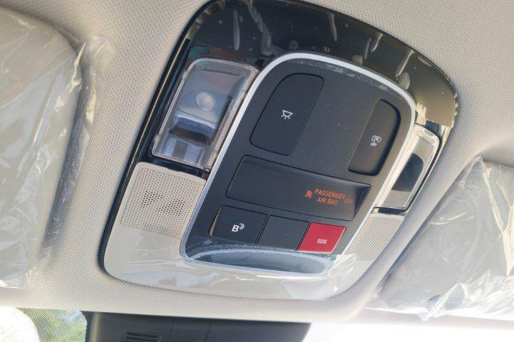 New 2026 Gray Hyundai SEL FWD image 31