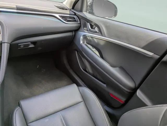 2025 Genesis G70 2.5T AWD