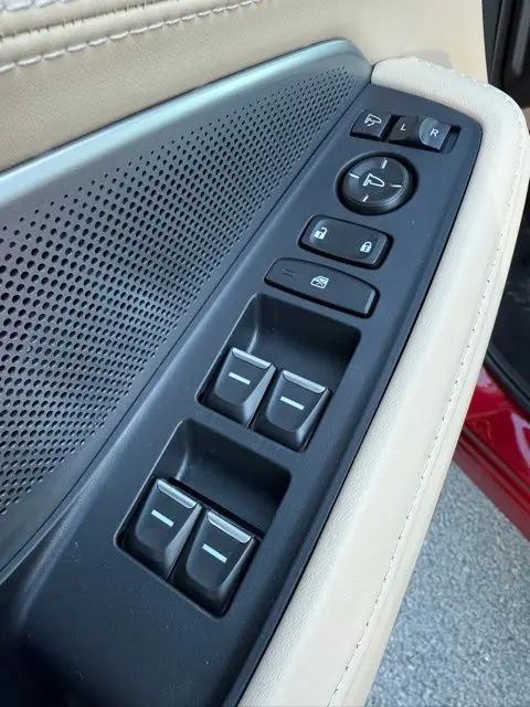 2026 Acura MDX Advance Package