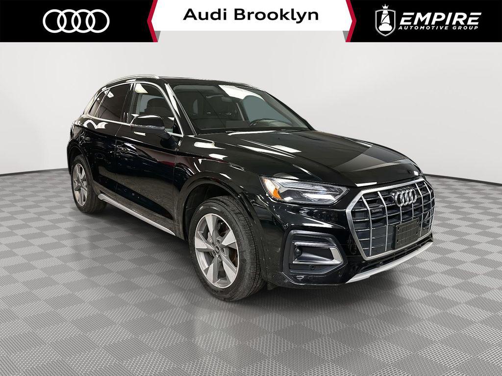 2023 Audi Q5 quattro Premium 40 TFSI