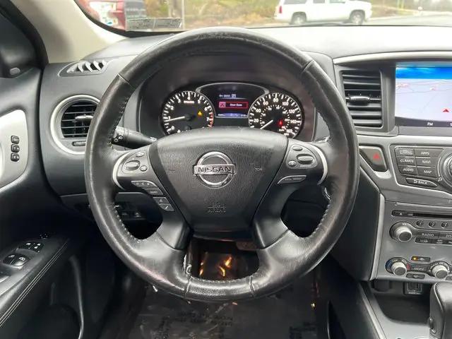 2020 Nissan Pathfinder SL 4WD