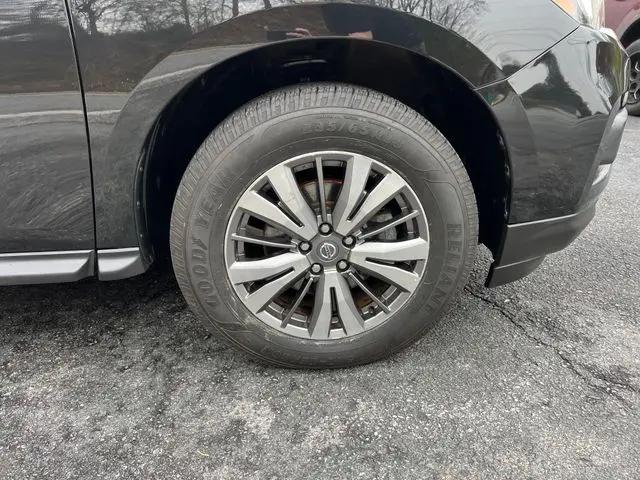 2020 Nissan Pathfinder SL 4WD