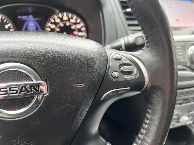 2020 Nissan Pathfinder SL 4WD