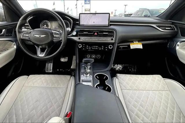 2025 Genesis G70 3.3T RWD Sport Advanced