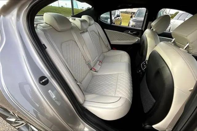 2025 Genesis G70 3.3T RWD Sport Advanced