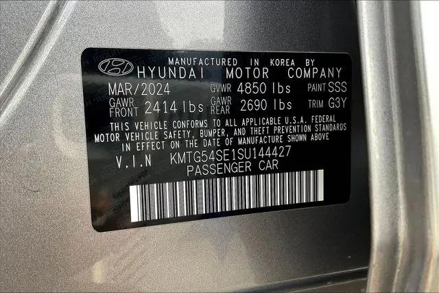 2025 Genesis G70 3.3T RWD Sport Advanced