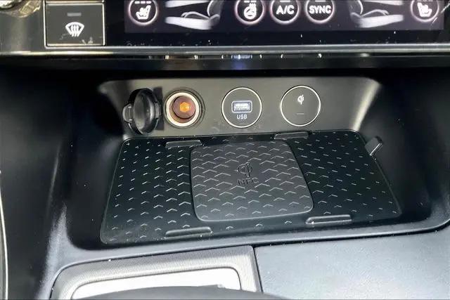 2025 Genesis G70 3.3T RWD Sport Advanced