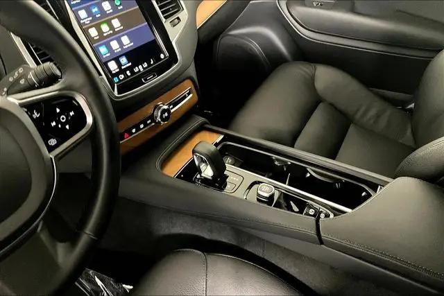2024 Volvo XC90 B6 Plus Bright Theme 7-Seater
