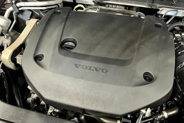2024 Volvo XC90 B6 Plus Bright Theme 7-Seater