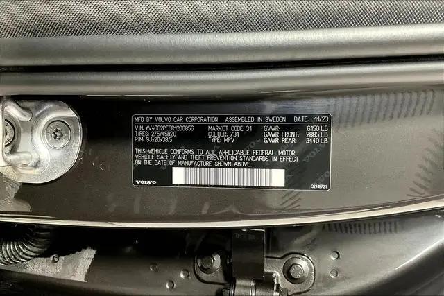2024 Volvo XC90 B6 Plus Bright Theme 7-Seater