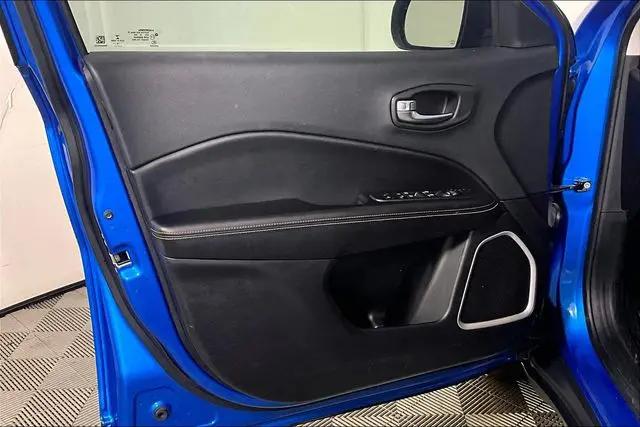 2019 Jeep Compass Latitude FWD