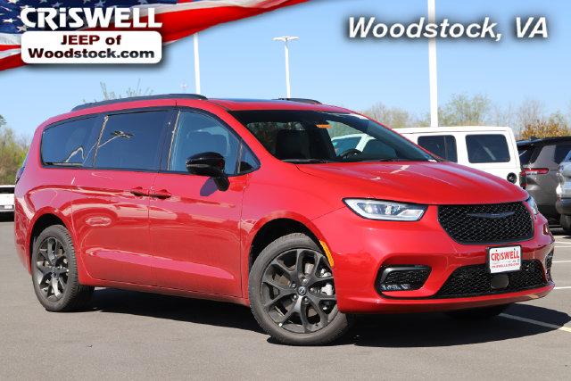2026 Chrysler Pacifica Limited for sale in Woodstock, VA