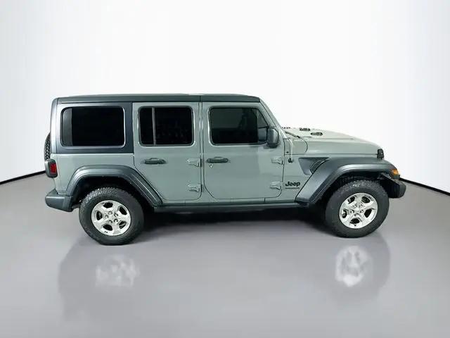 2021 Jeep Wrangler Freedom 4x4