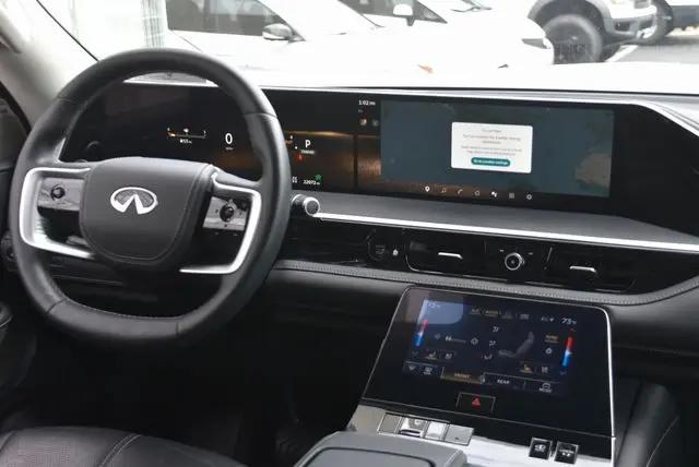 2025 INFINITI QX80 SENSORY AWD