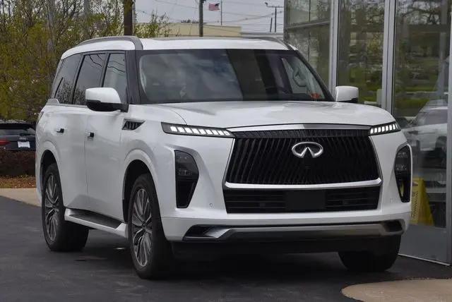 2025 INFINITI QX80 SENSORY AWD