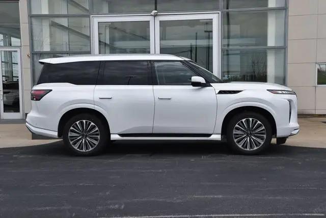 2025 INFINITI QX80 SENSORY AWD