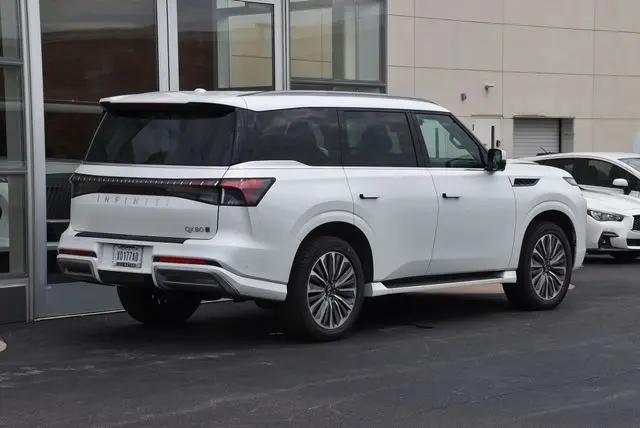 2025 INFINITI QX80 SENSORY AWD