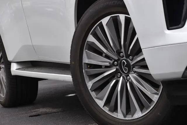 2025 INFINITI QX80 SENSORY AWD