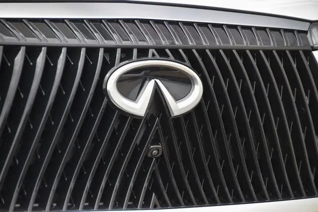 2025 INFINITI QX80 SENSORY AWD