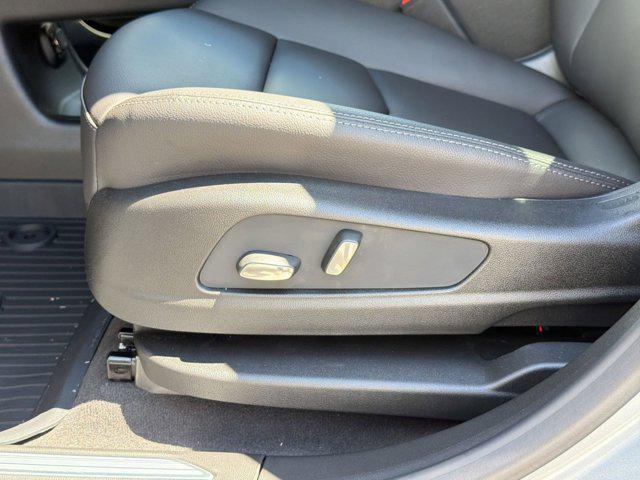 2026 Cadillac XT5 Luxury AWD