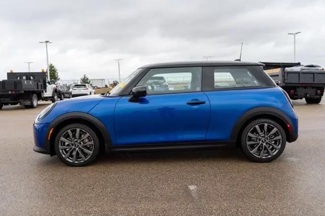 2025 MINI Hardtop Cooper