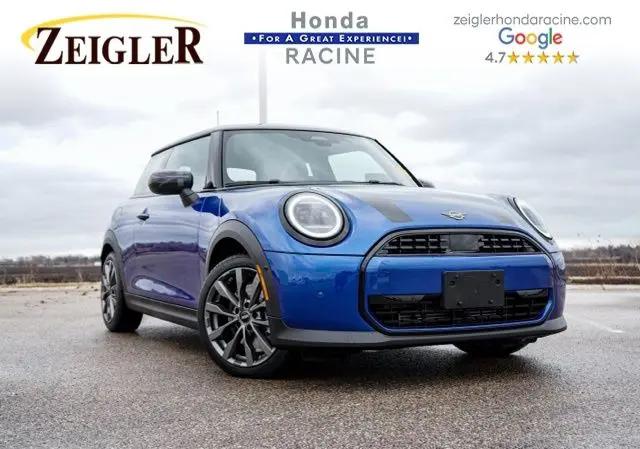 2025 MINI Hardtop Cooper for sale in Mount Pleasant, WI