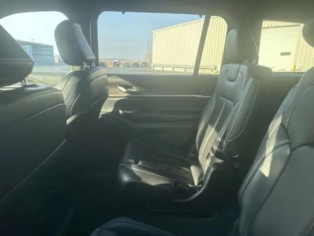 2024 Jeep Grand Cherokee L Limited 4x4