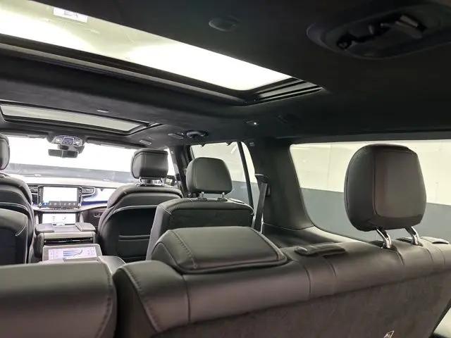 2024 Jeep Grand Wagoneer L Series II 4x4