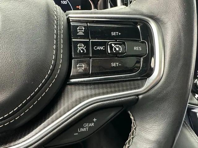 2024 Jeep Grand Wagoneer L Series II 4x4