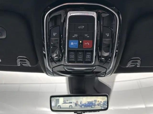 2024 Jeep Grand Wagoneer L Series II 4x4