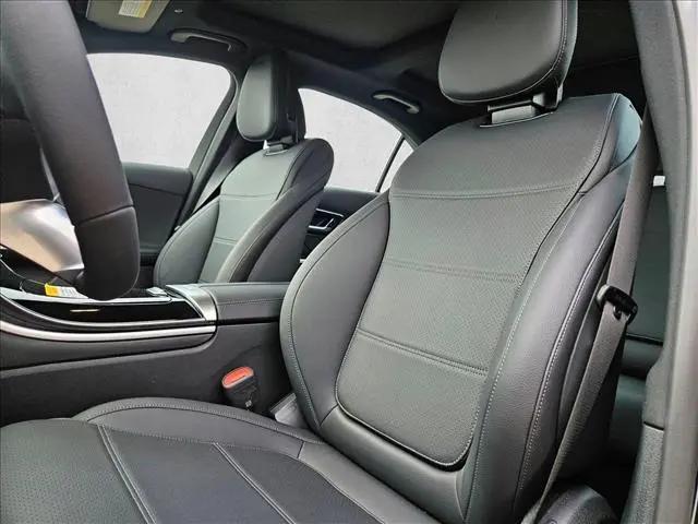 2026 Mercedes-Benz C-CLASS C 300 C 300