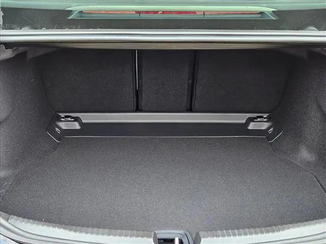2026 Mercedes-Benz C-CLASS C 300 C 300