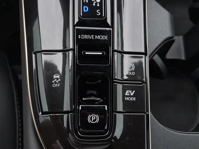 2026 Toyota Crown Signia Limited