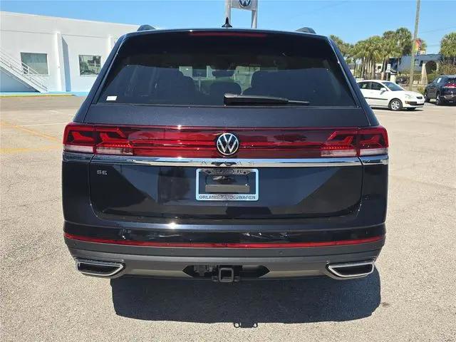 2026 Volkswagen Atlas SE with Technology