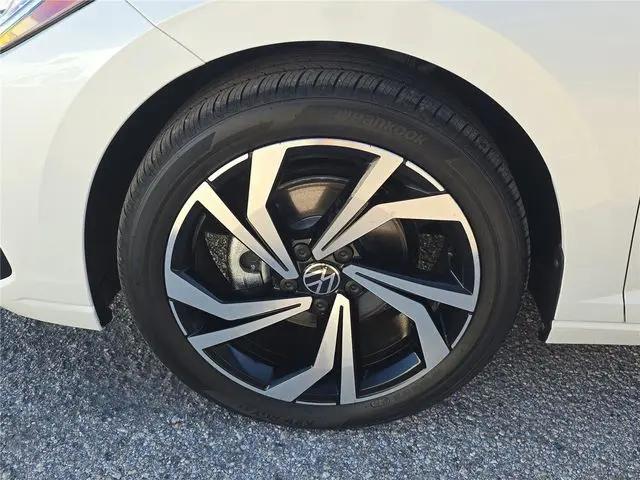 2026 Volkswagen Jetta SEL