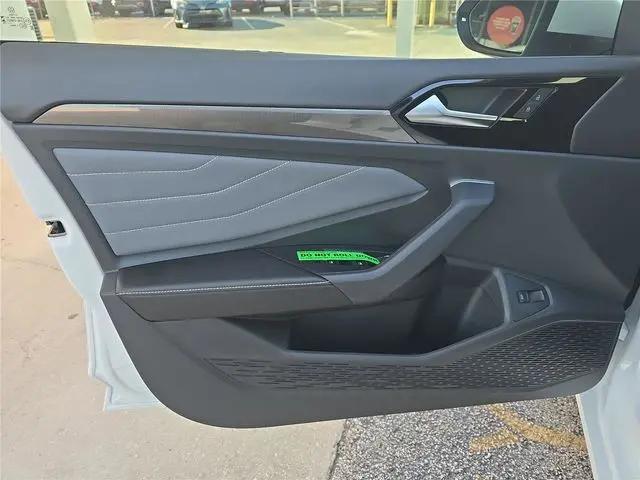2026 Volkswagen Jetta SEL