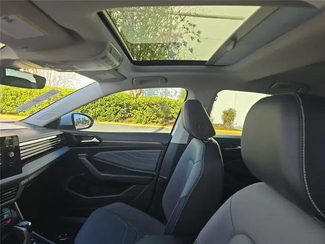 2026 Volkswagen Jetta SEL