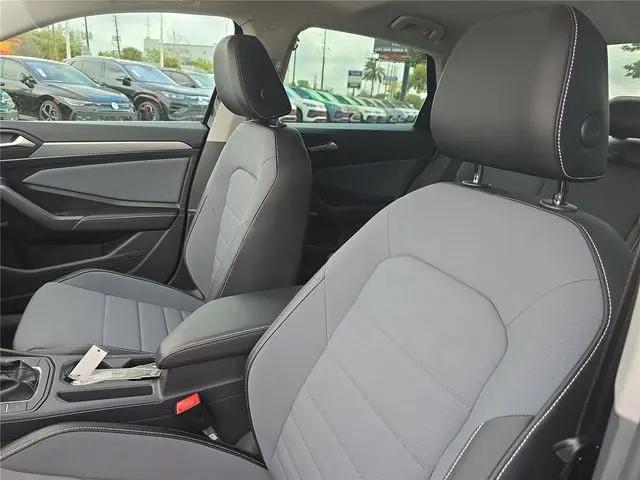 2026 Volkswagen Jetta SE