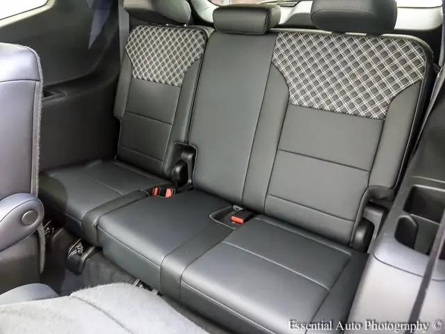2024 GMC Acadia AWD Denali