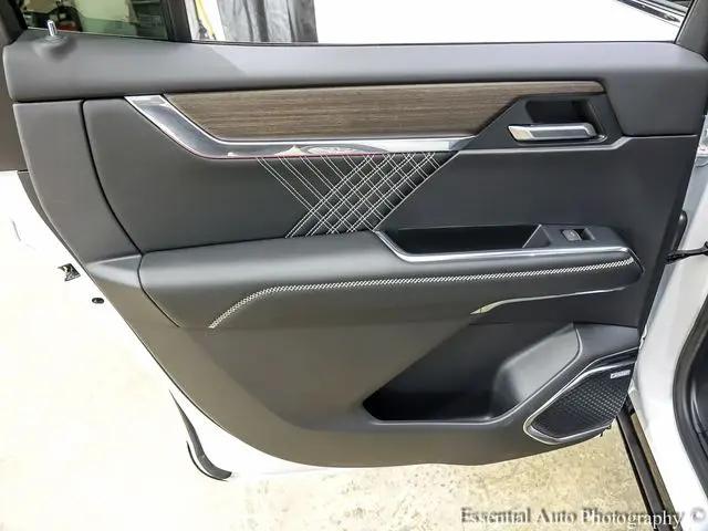 2024 GMC Acadia AWD Denali