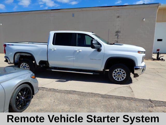 2025 Chevrolet Silverado 2500HD 4WD Crew Cab Standard Bed LT