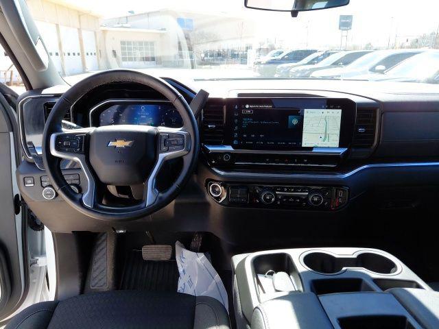 2025 Chevrolet Silverado 2500HD 4WD Crew Cab Standard Bed LT